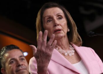 Pelosi to announce formal impeachment inquiry