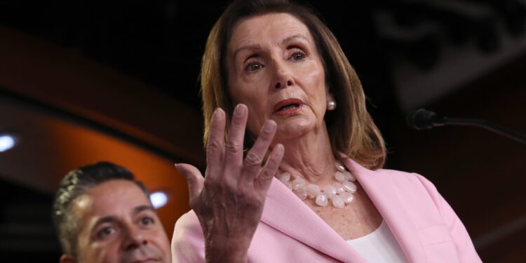 Pelosi to announce formal impeachment inquiry