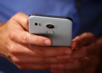 414 area code getting hit by phone scammers