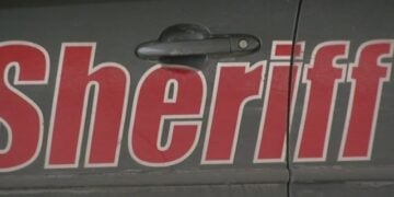 Crash injures two sheriff’s deputies