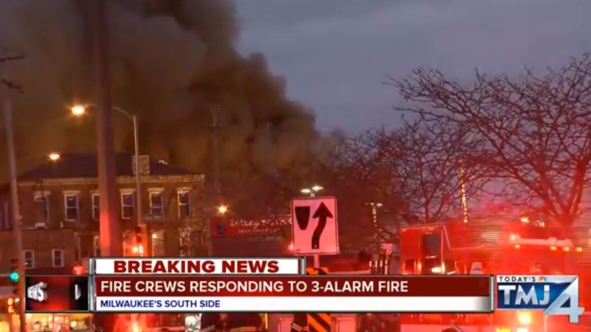 Milwaukee Furniture Store Destroyed By Fire Wtmj
