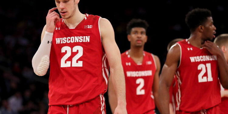 Badgers star Ethan Happ returns for senior year