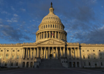 Senators break session, no deal reached