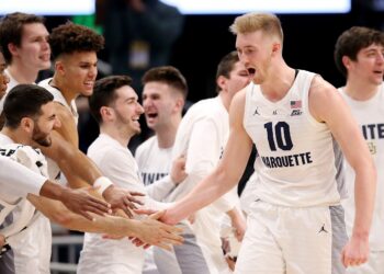 MU men 10th, women 8th; Badgers climb to top 20