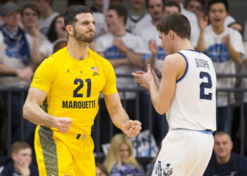 Marquette falls to Villanova on the road 67-61