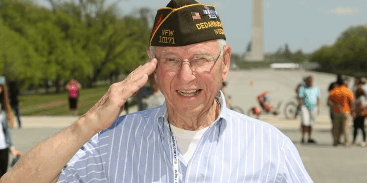 WTMJ Cares: Korea veteran Glenn Dohrmann