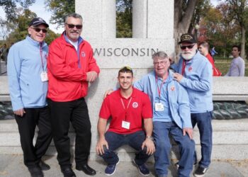 WTMJ Cares: The Hagen Brothers, all Vietnam vets
