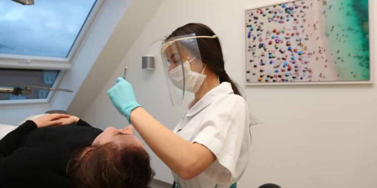 Dental emergency? Stay out of the hospital ER