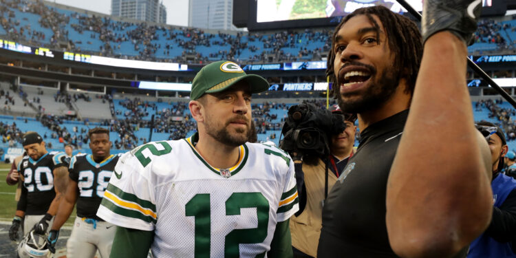 Packers’ Rodgers, former Packer Peppers named to NFL All-Decade team