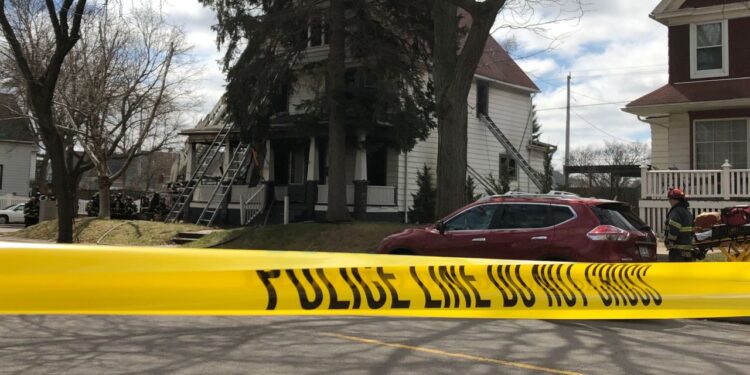Milwaukee Medical Examiner’s Office responds to fatal house fire