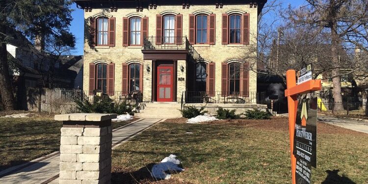 Wisconsin home buying market competitive during the pandemic