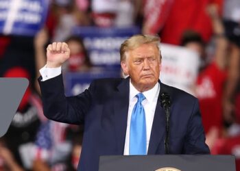 President Trump selects Amy Coney Barrett to replace the late Ruth Bader Ginsburg on Supreme Court