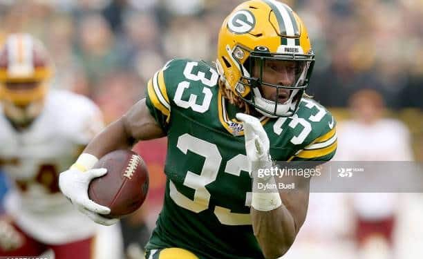 WATCH: Aaron Jones begins second-half with a 75-yard touchdown run