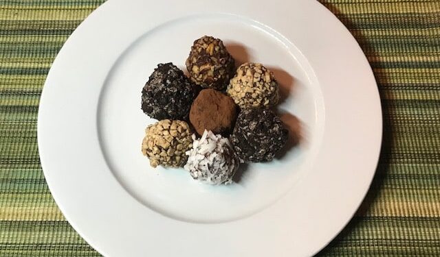 Recipes for Disaster: Easy Chocolate Truffles