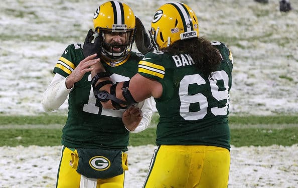 Packers place offensive tackle Bakhtiari on injured reserve as he