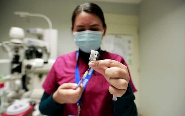 Kenosha Co. residents in Tiers 1A and 1B can now sign-up for COVID-19 vaccine