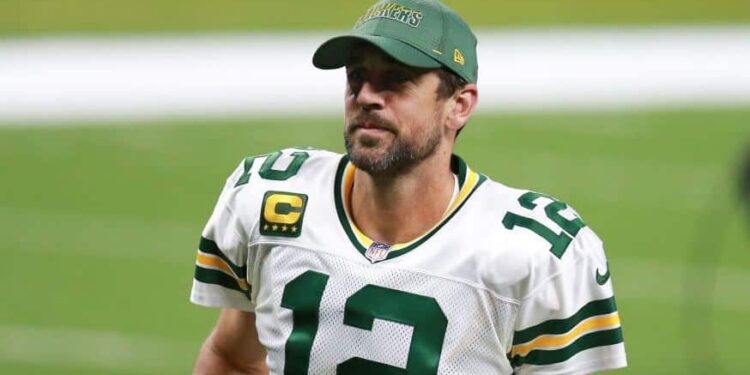 Aaron Rodgers donates $500,000 to help California small businesses [VIDEO]