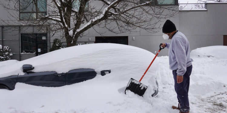 [Photo Gallery] Texas struggles with biting temperatures