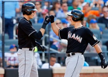 Yelich, Realmuto ate Chipotle 142 days in-a-row in the minor leagues
