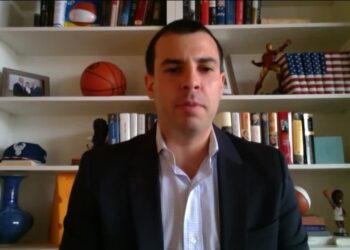 Bucks Executive Alex Lasry filing for a run for United States Senate, joins Tom Nelson as only other democrat to announce so far