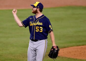 Brandon Woodruff named Opening Day starter for the second year in-a-row for the Brewers