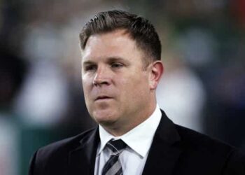 Extra Points: Tipping His Hand