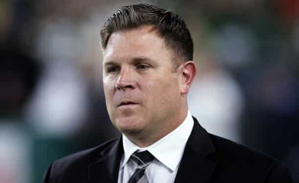 Extra Points: Tipping His Hand