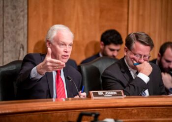 Former President Trump endorses Ron Johnson, encourages him to seek third term