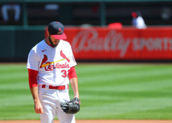 [Gallery] Brewers take it to the Cards this weekend