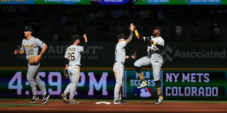 Pirates defeat Brewers 6-5, take the series at American Family Field