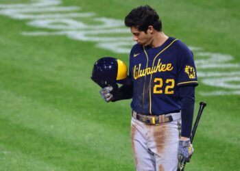 Yelich heading back to 10-day IL with lower back strain, Tyrone Taylor called up