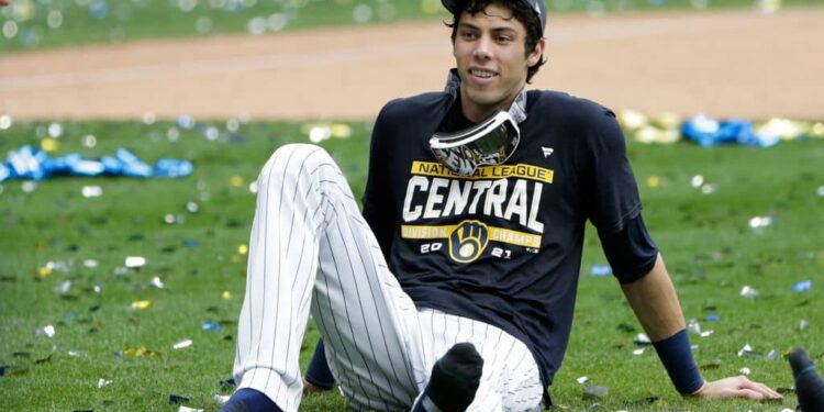 Brewers hold of streaking Cards for division crown