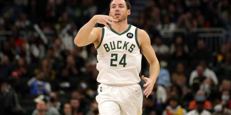 Bucks Talk: Meta-crap-al