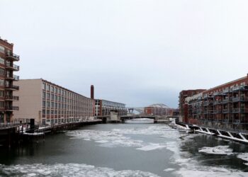 Messy Weather expected Monday night through Tuesday