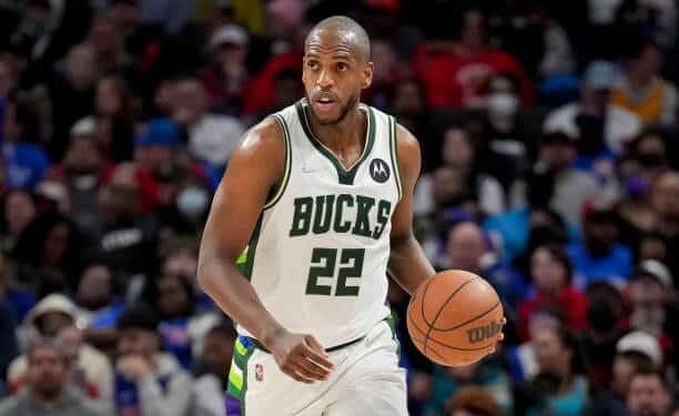 Extra Points: Money Man