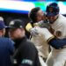 WATCH: Caratini’s 2-run single in 11th rallies Brewers over Dodgers