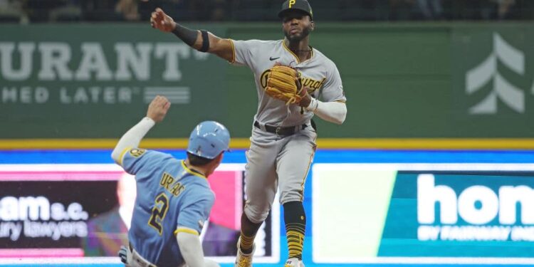 Wong Homers, Not Enough as the Brewers Fall 4-2 to Pittsburgh