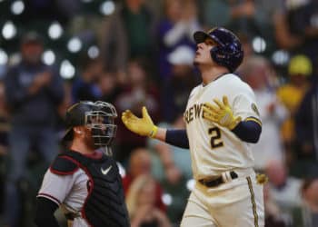 McCutchen passes 1,000 career RBIs as Brewers beat Reds 5-3