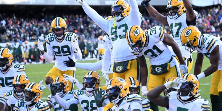 ESPN simulation sees Packers secure the last Playoff spot - WTMJ