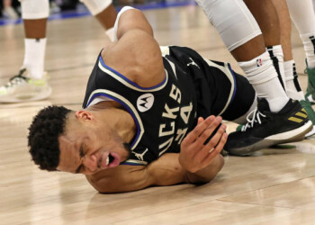 Giannis hurts back as Heat shoot their way to Game One win in Milwaukee