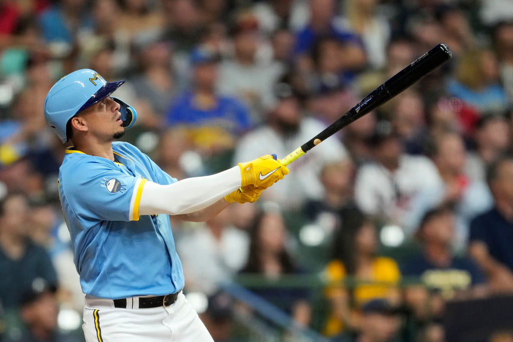 Brewers' Willy Adames gets mixed updates after getting hit by foul ball