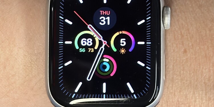 Racine County sheriff’s deputies called to serious crash thanks to Apple Watch