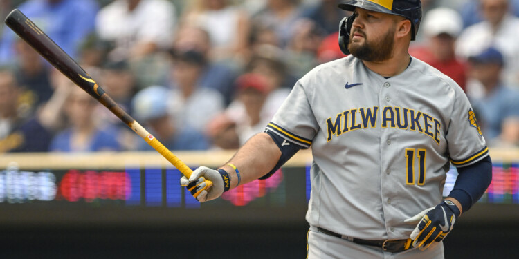 Tellez returns to team following stint on injured list