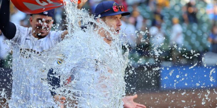 Eight is Great, Brewers beat Padres 10-6