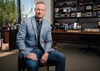 Gary Sinise on the play ‘Last Out’ in Milwaukee & his motivations to help military veterans