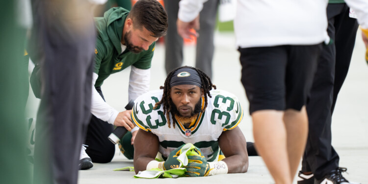 ESPN’s Adam Schefter ‘wouldn’t be surprised’ if Packers RB Aaron Jones misses Atlanta game