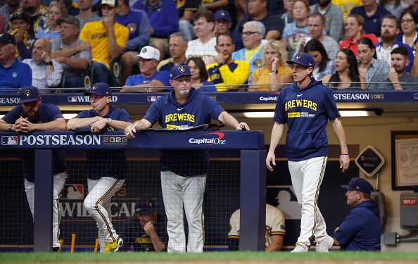 Craig Counsell, Brewers 'have had conversations' on future
