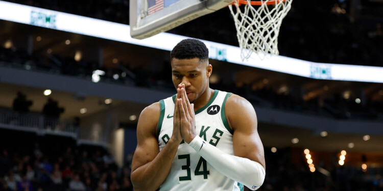 Giannis Signs Extension + Courtside with Peter Feigin
