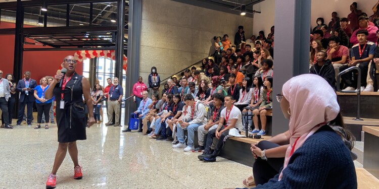 State Senator Lena Taylor addresses Milwaukee Public Schools students at the district's skilled trades career fair.