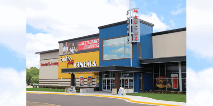 Marcus Corporation CEO encourages cell phones during new movie